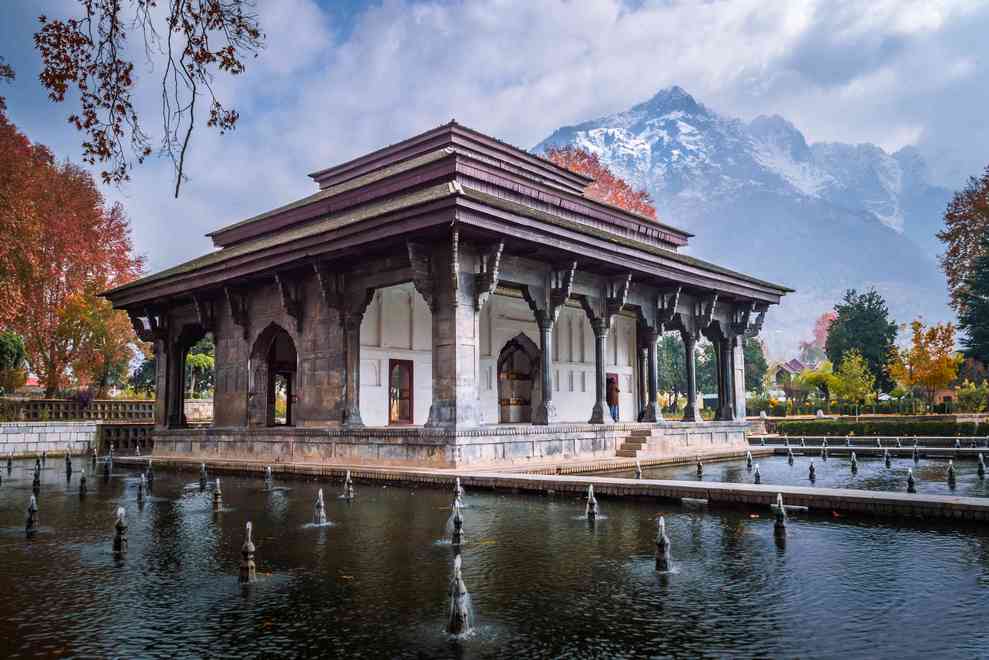 Shalimar Bagh Spring